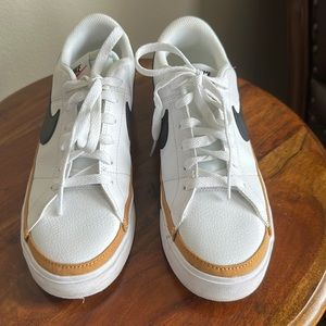 Nike Court Legacy Next Nature